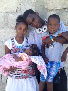 Graycey and her family before going to see the cardiologist for a workup and referral to Haiti Cardiac Alliance